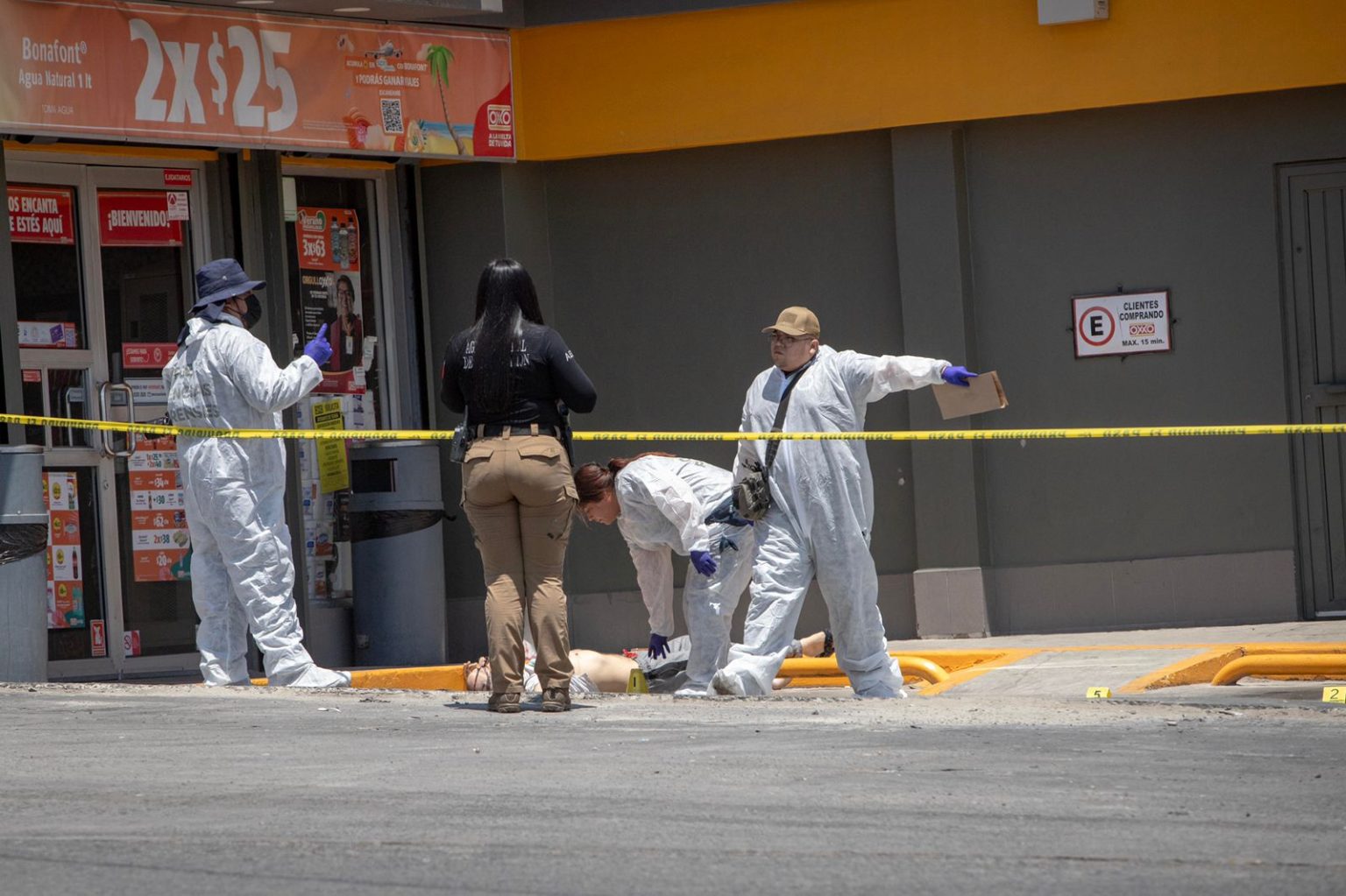 Asesinan A Hombre Afuera De Un OXXO De La Colonia Torres Parte Baja