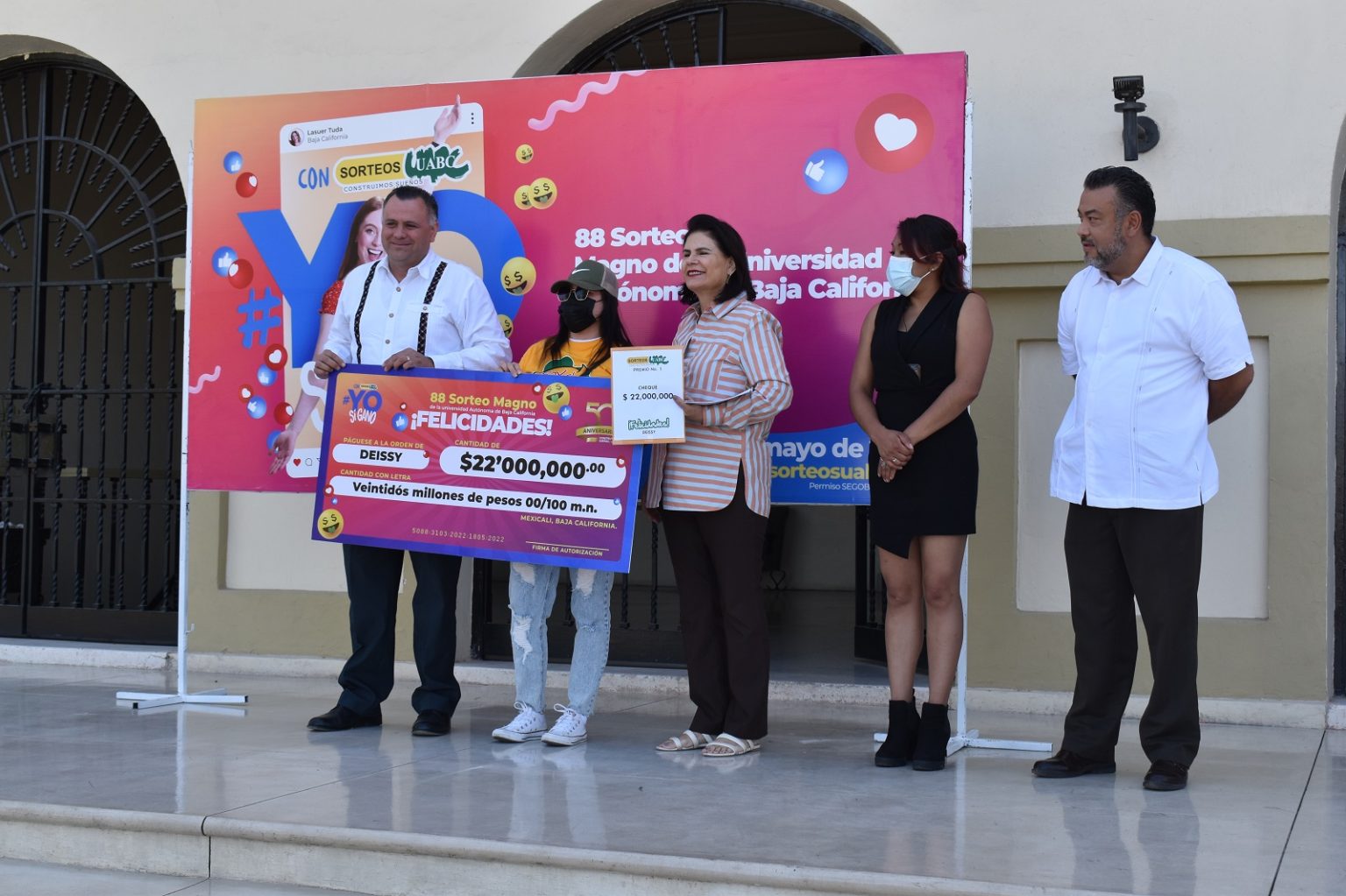 Entregan Premios A Ganadores Del 88 Sorteo Magno De La UABC ...